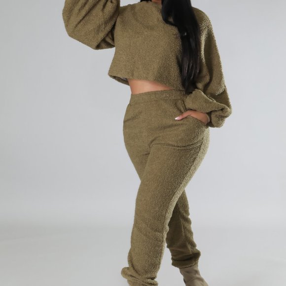 Fall Fuzzy Pant Set - Picture 4 of 4